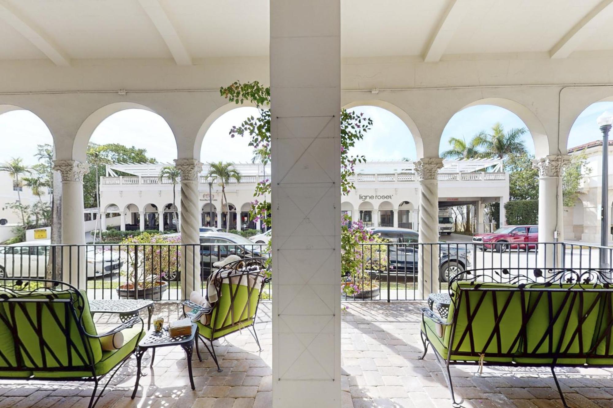 Palm Beach Hotel & Sunrise Cottage Exteriör bild